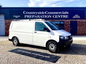 VOLKSWAGEN TRANSPORTER at Countryside Commercials  Selby